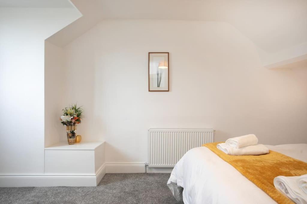 فيلا Cudworth House, Barnsley For Contractors & Families, Free Parking, High Speed Wifi Etc المظهر الخارجي الصورة