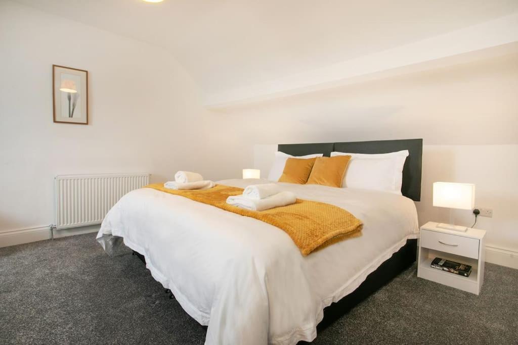 فيلا Cudworth House, Barnsley For Contractors & Families, Free Parking, High Speed Wifi Etc المظهر الخارجي الصورة
